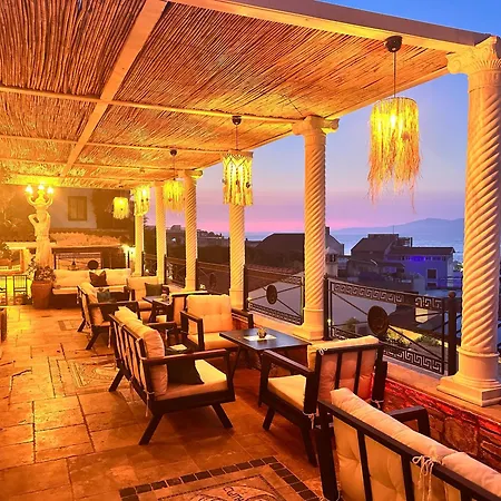 Ephesus Hotell 2*