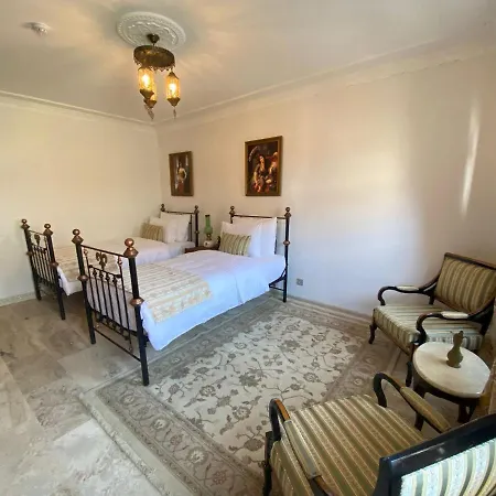 Ephesus Hotel 2*