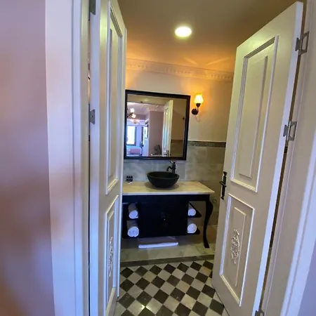 Ephesus Szálloda 2*